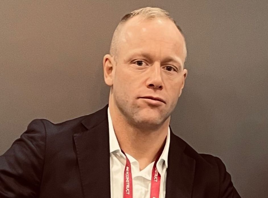 Niklas Lindahl, Amministratore Delegato ad Interim a Milano
